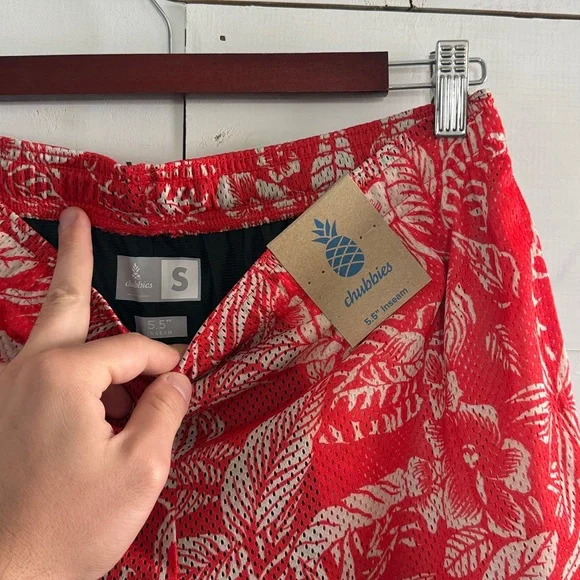 Chubbies Hawaiian floral print mesh shorts - Picture 2 of 4